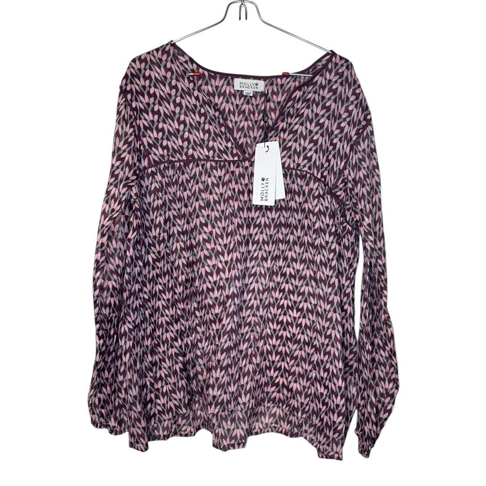 Molly Bracken Women's Top V-Neck Relaxed Long Sleeves Pattern Blouse Medium NWT